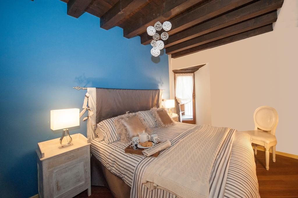 Casa Torrazzo Apartment ปิโซเญ ภายนอก รูปภาพ